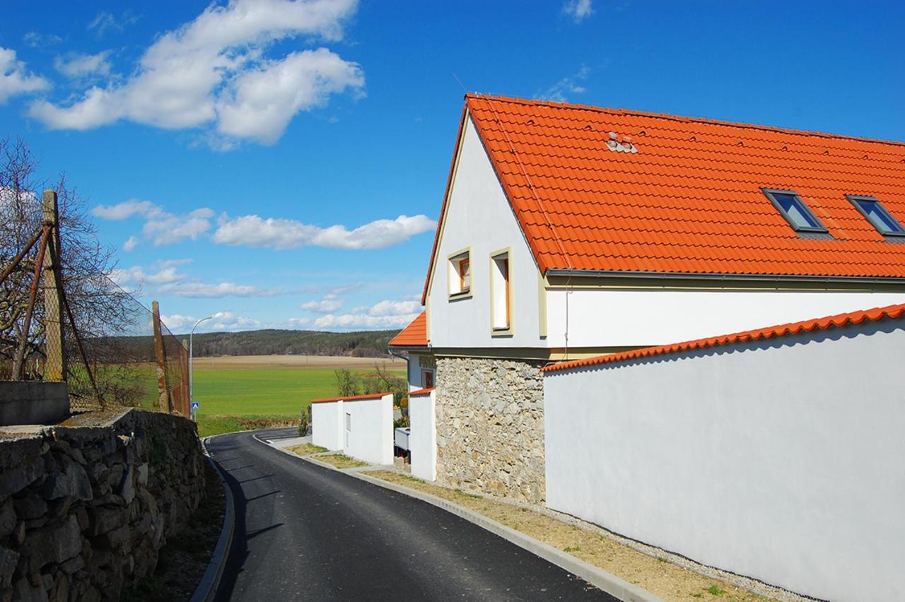 Penzion Blanský Les Dubné Exteriér fotografie